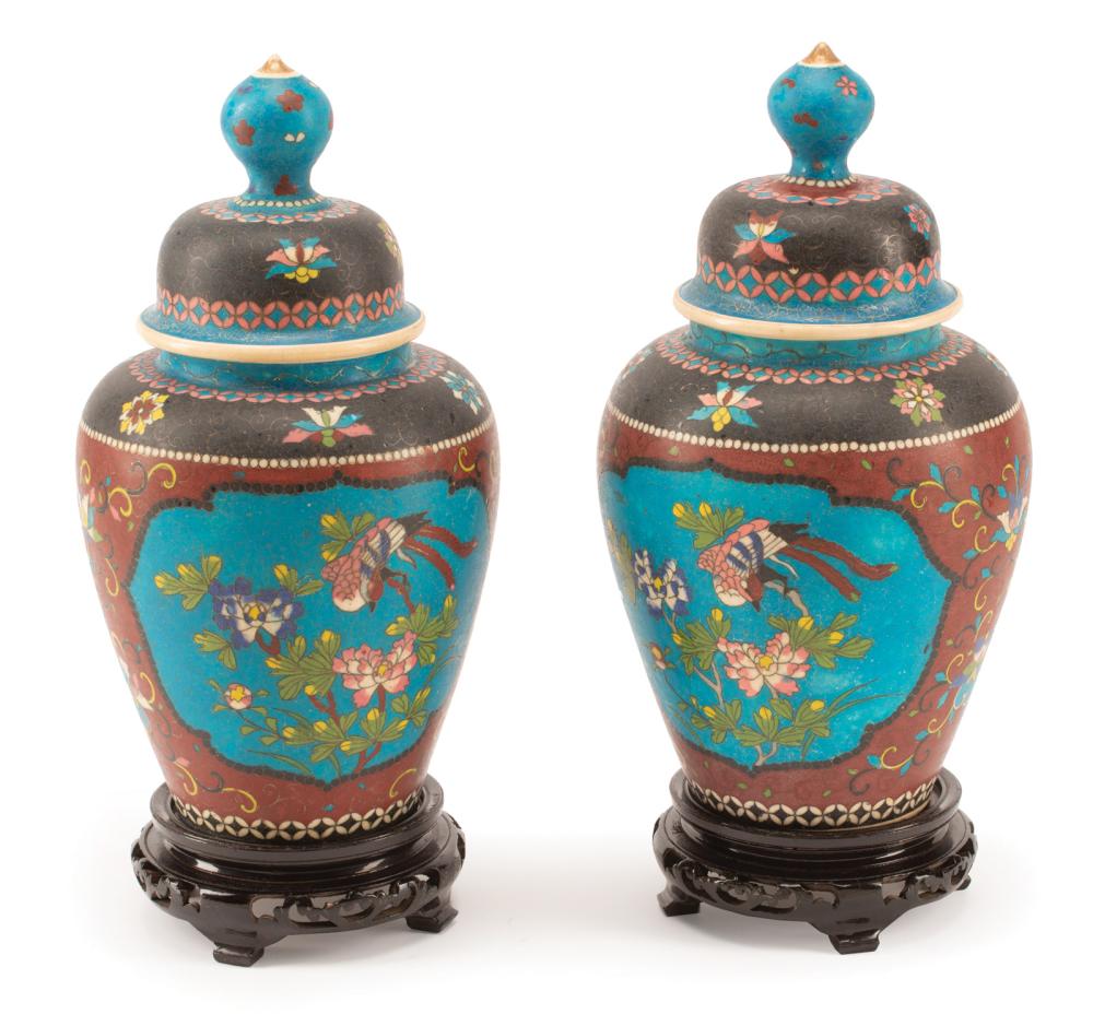 PAIR OF JAPANESE TOTAI SHIPPO