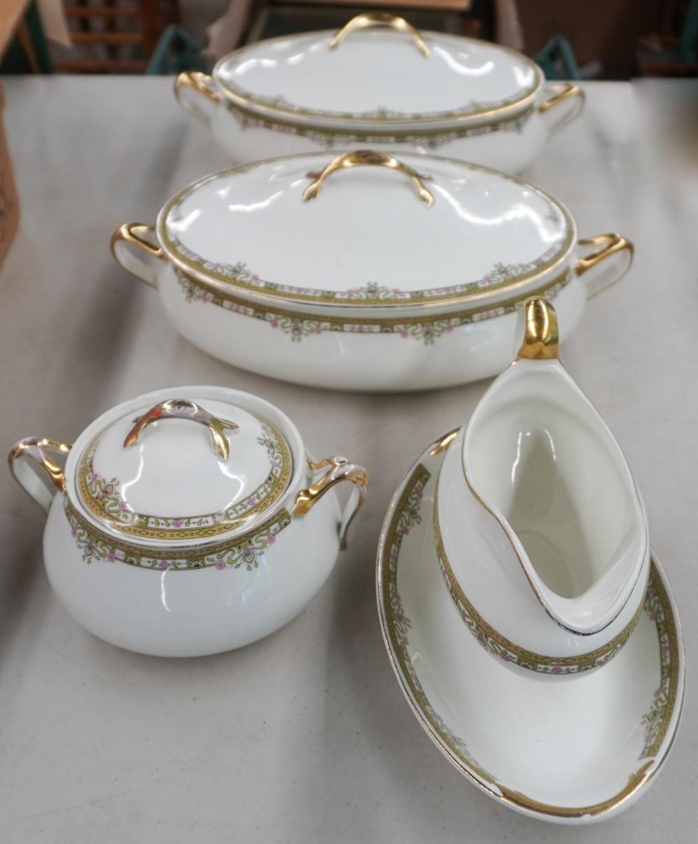 PAIR OF JOHNSON BROTHERS COVERED