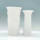 PAIR OF KAISER FLORAL DESIGN V