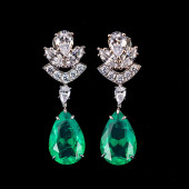 PAIR OF LAB-GROWN EMERALD, DIA