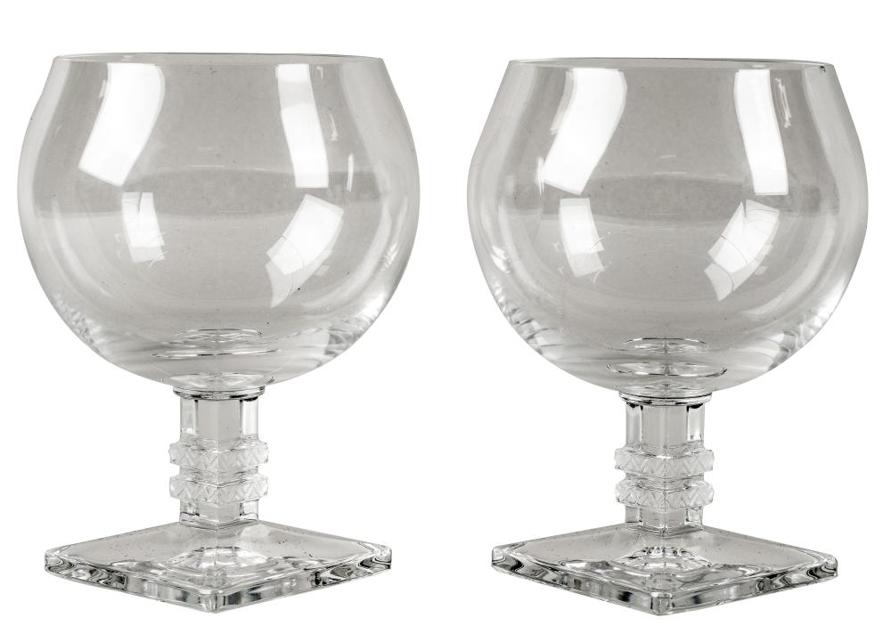 PAIR OF LALIQUE WINE GLASSESPair of