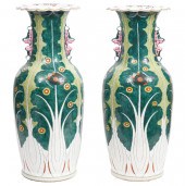 PAIR OF LARGE CHINESE PORCELAI