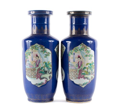 PAIR OF LARGE KANGXI STYLE