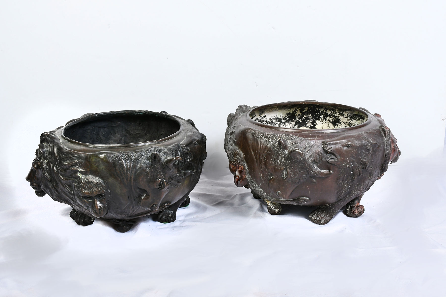 PAIR OF LARGE MEIJI JAPANESE
