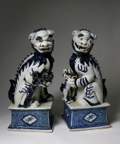 PAIR OF LATE QING BLUE AND WHI