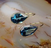 PAIR OF LAURA RAMSEY BLUE TOPA
