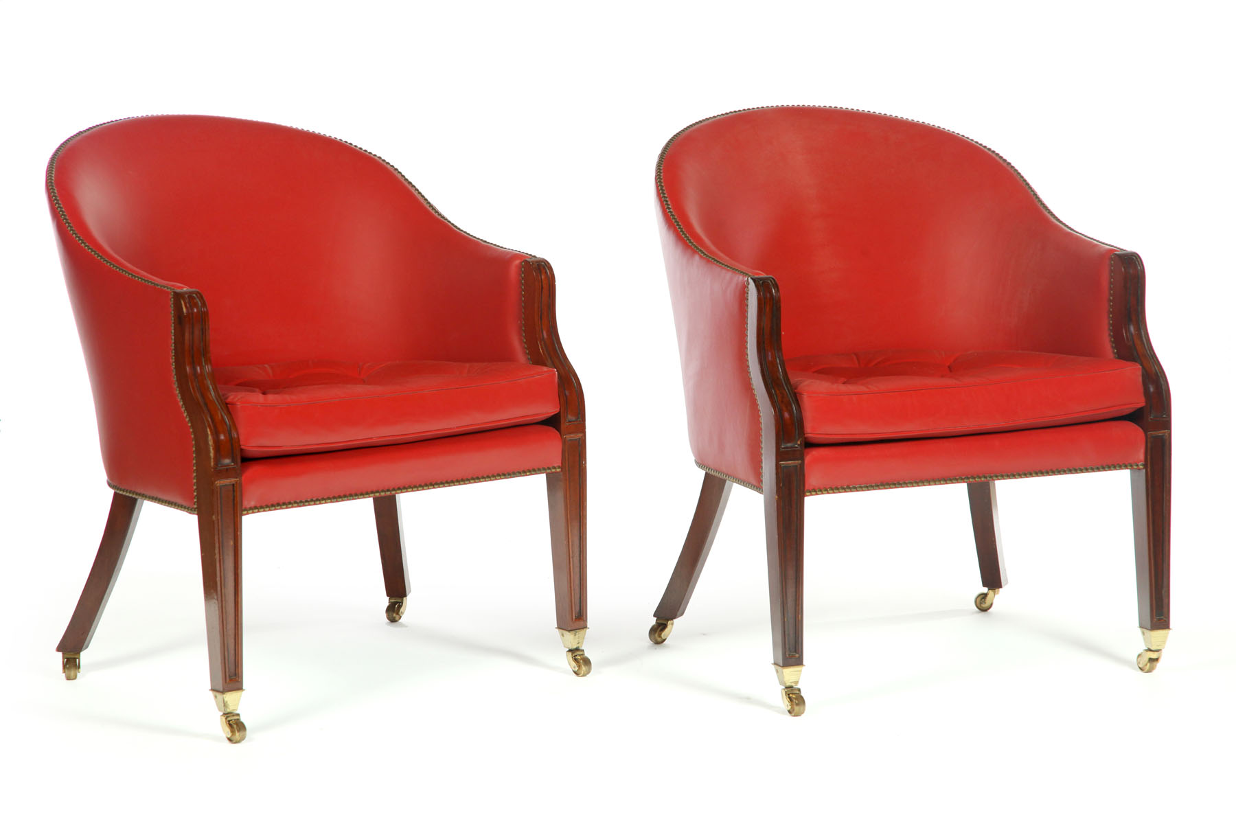 PAIR OF LEATHER CLUB CHAIRS. 