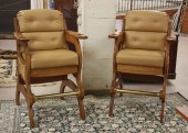 PAIR OF LEATHER MANN SPORTS TH