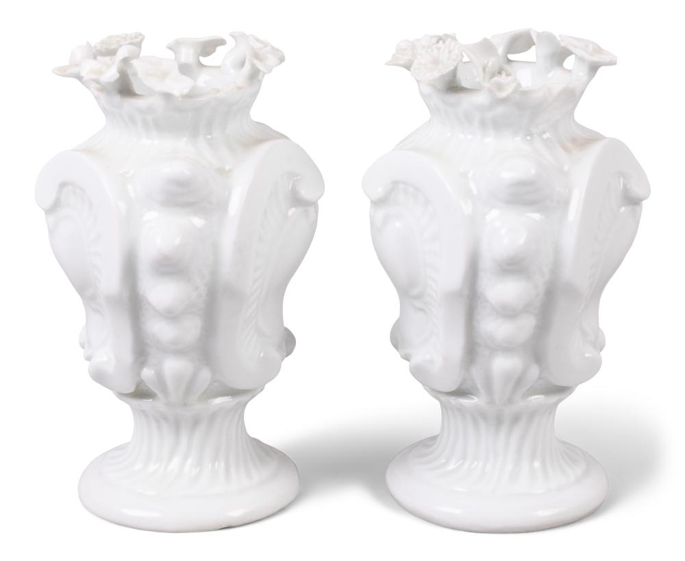 PAIR OF LONGTON HALL PORCELAIN