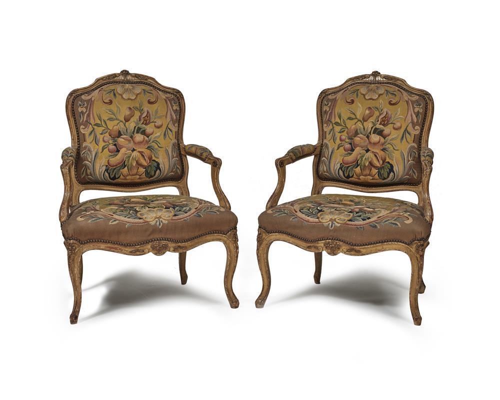 PAIR OF LOUIS XV STYLE TAPESTRY