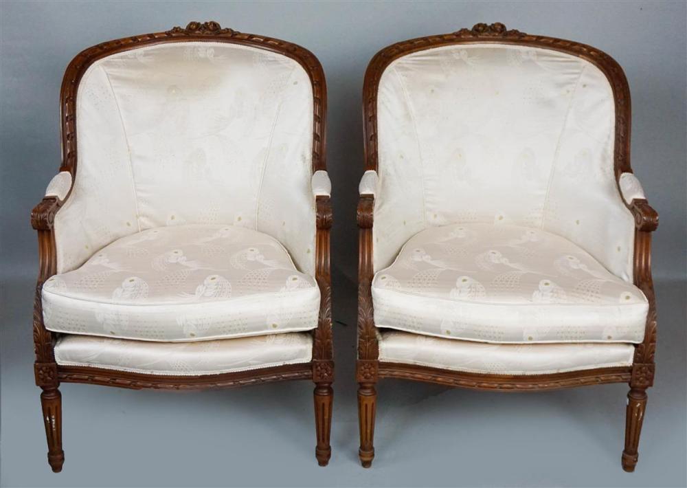 PAIR OF LOUIS XVI STYLE CARVED