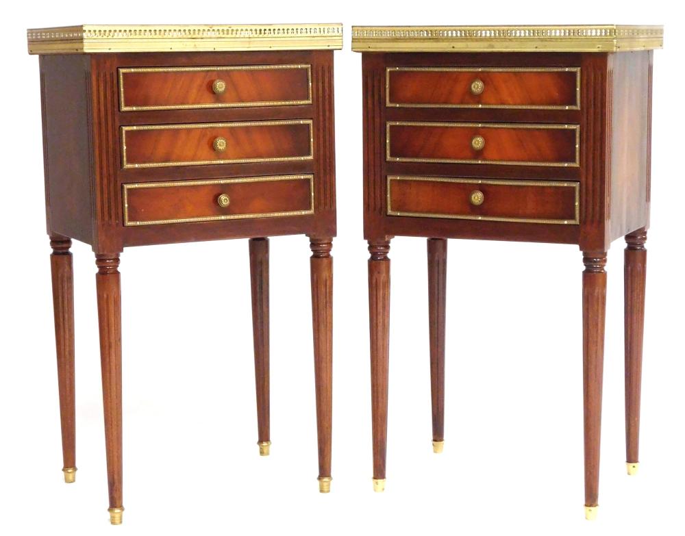 PAIR OF LOUIS XVI STYLE MAHOGANY