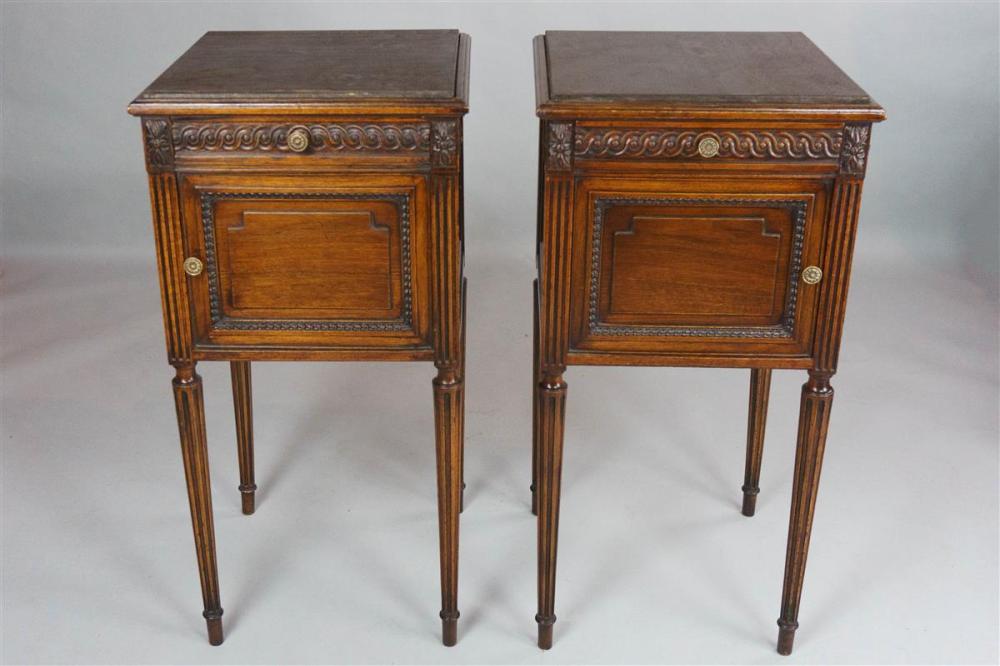 PAIR OF LOUIS XVI STYLE MAHOGANY