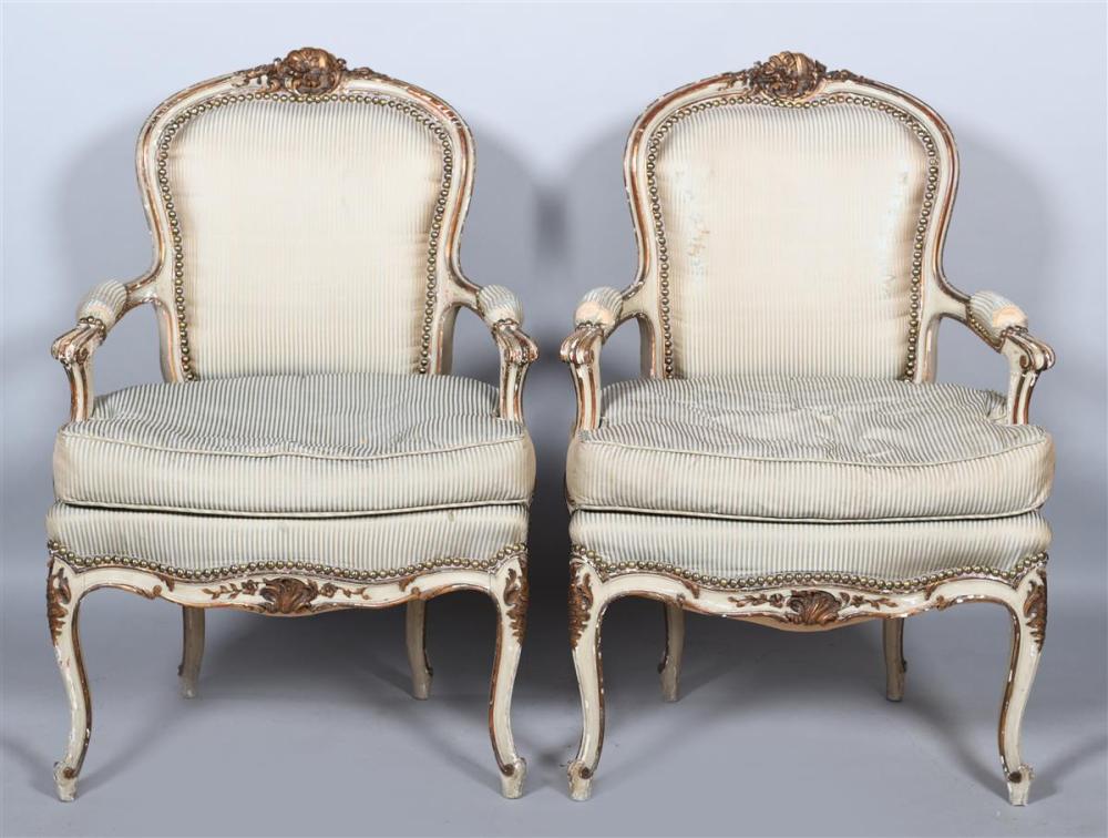 PAIR OF LOUIS XVI STYLE PARCEL-GILT