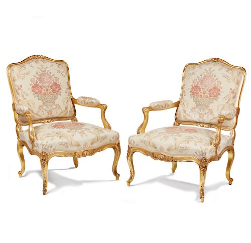 PAIR OF LOUIS XVI STYLE GILT-WOOD