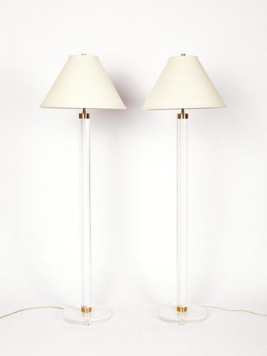 PAIR OF LUCITE LAMPS - MANNER OF