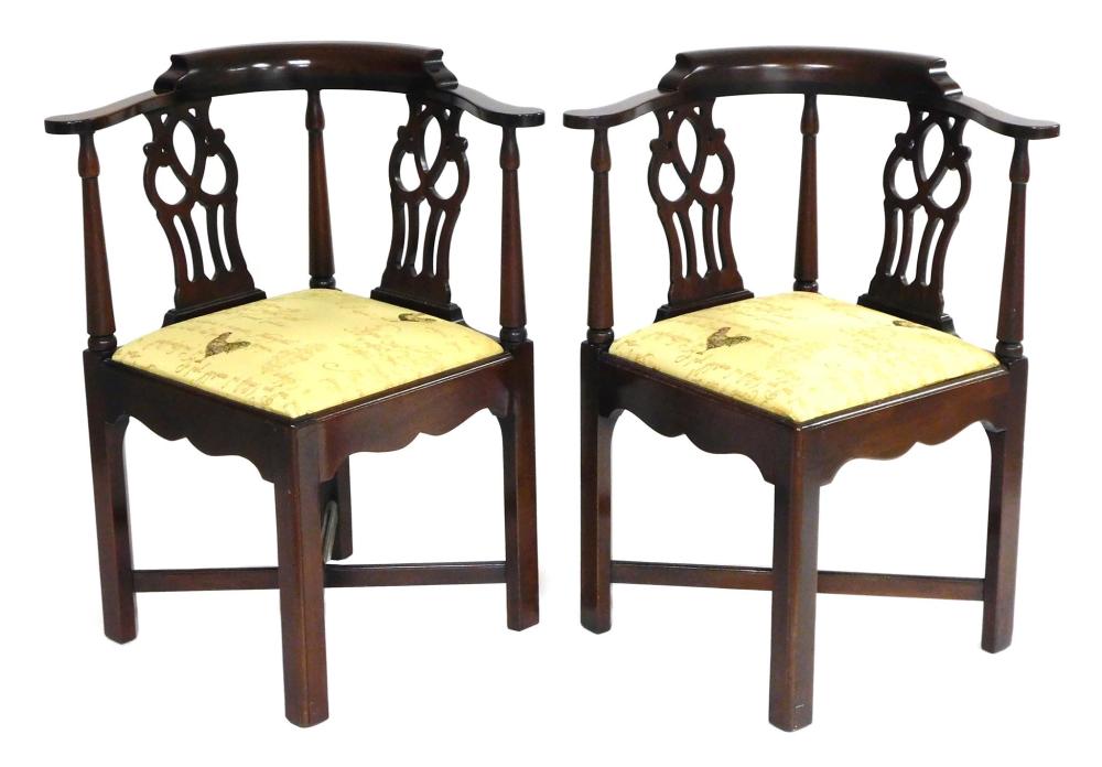 PAIR OF MAHOGANY CHIPPENDALE
