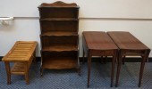 PAIR OF MAHOGANY PEMBROKE TABL