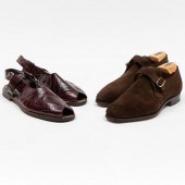 PAIR OF MANOLO BLAHNIK BROWN A