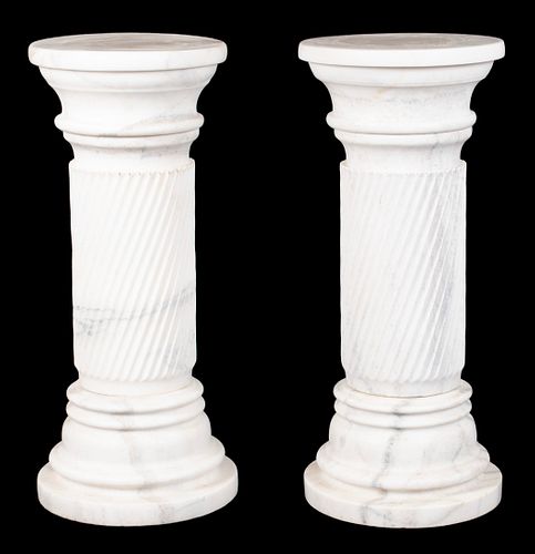 PAIR OF MARBLE PEDESTALSPAIR OF