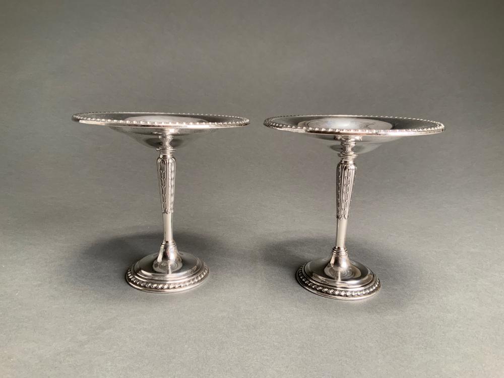 PAIR OF MATTHEWS CO WEIGHTED