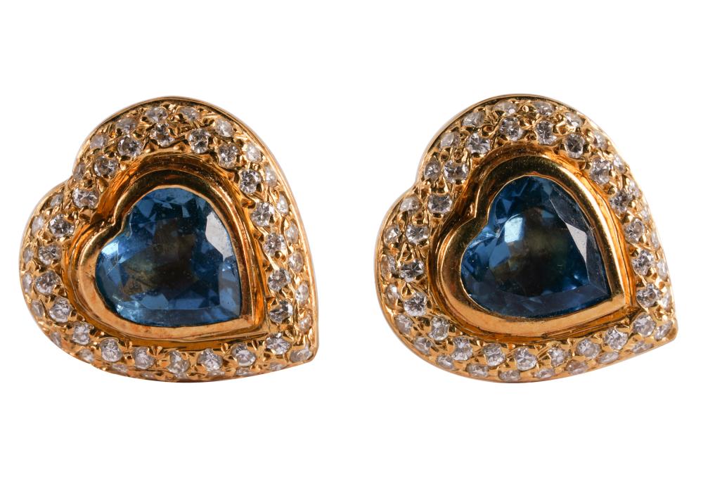 PAIR OF MECAN ELDE 18 KARAT