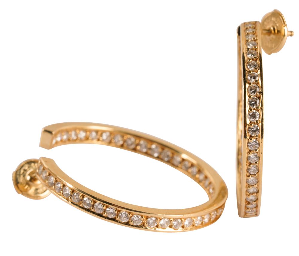 PAIR OF MECAN ELDE 18 KARAT
