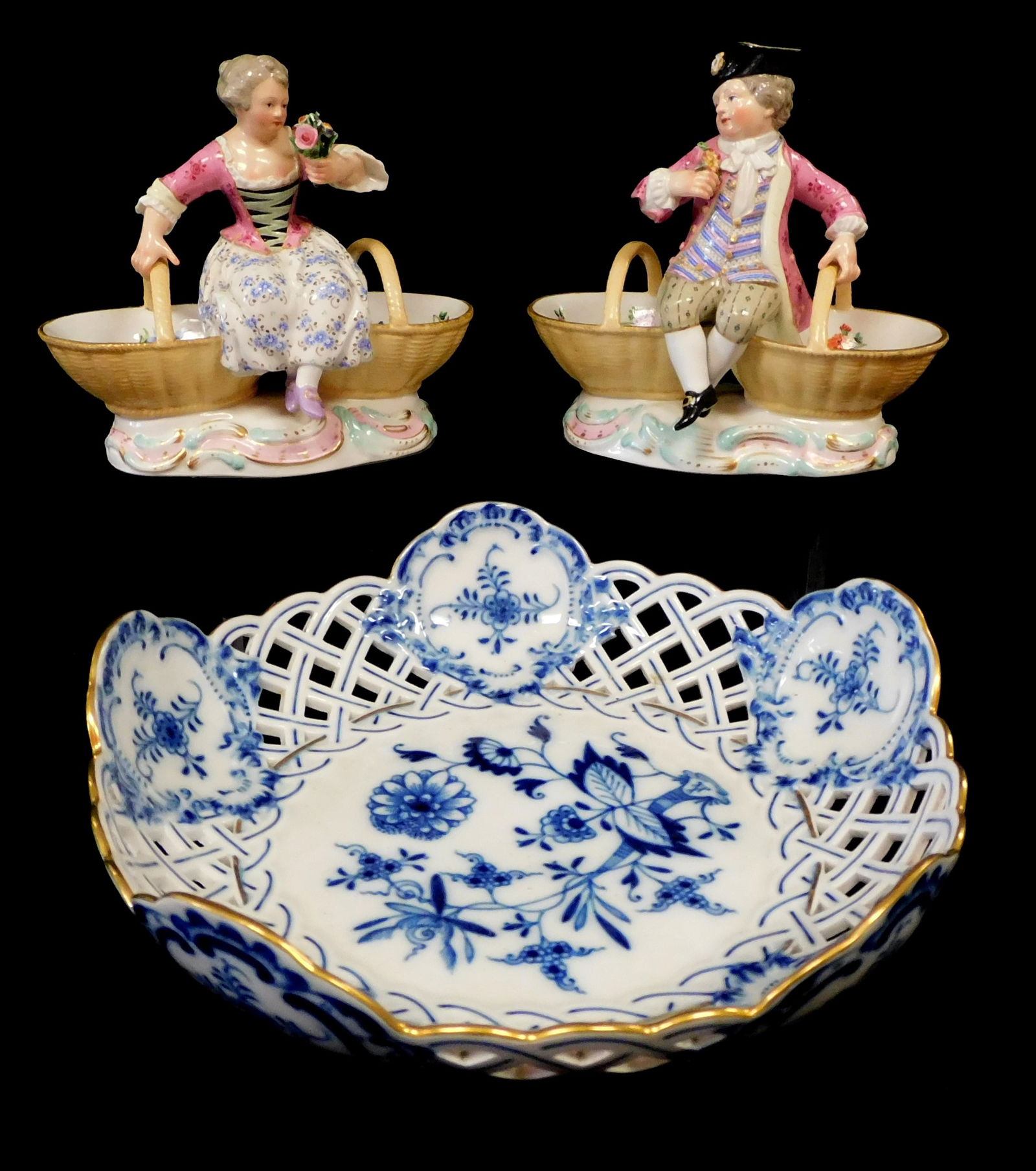 PAIR OF MEISSEN FIGURAL DOUBLE