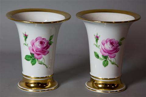 PAIR OF MEISSEN FLARE VASES blue
