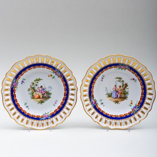PAIR OF MEISSEN MARCOLINI PORCELAIN