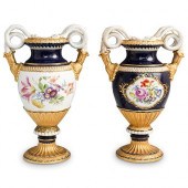 PAIR OF MEISSEN SERPENTINE POR