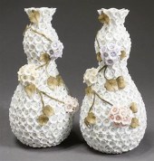 PAIR OF MEISSEN STYLE 'SCHNEEB