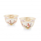 PAIR OF MEISSEN TEA BOWLS
CIRC