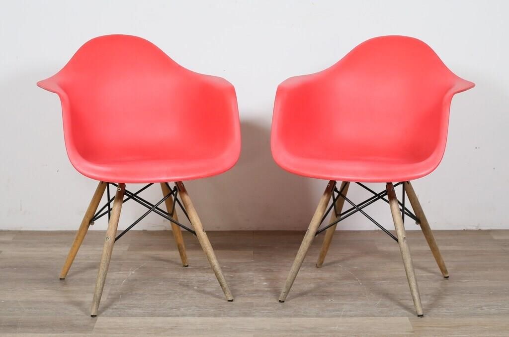 PAIR OF MID CENTURY MODERN EAMES