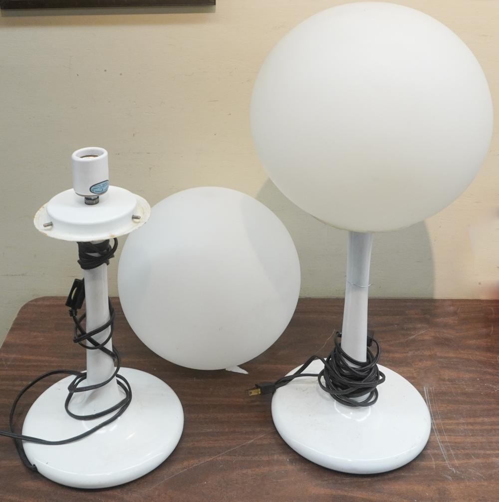 PAIR OF MID-CENTURY MODERN MUSHROOM