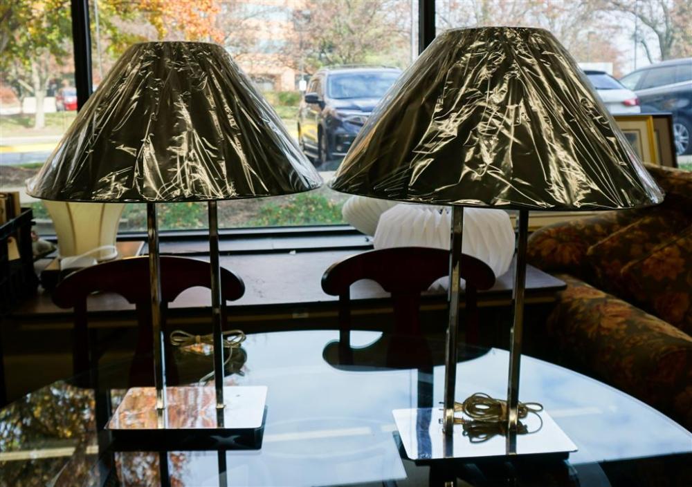 PAIR OF MID-CENTURY MODERN STYLE