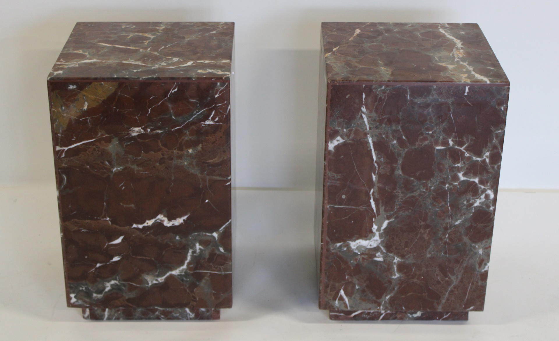 PAIR OF MIDCENTURY MARBLE STANDS