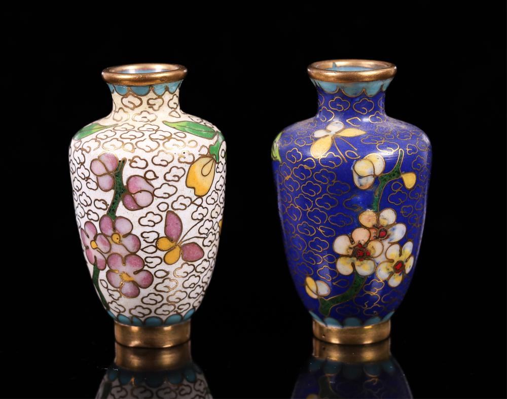 PAIR OF MINI CLOISONNE VASESPair of