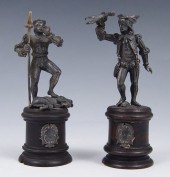 PAIR OF MINIATURE HUNTSMEN ON