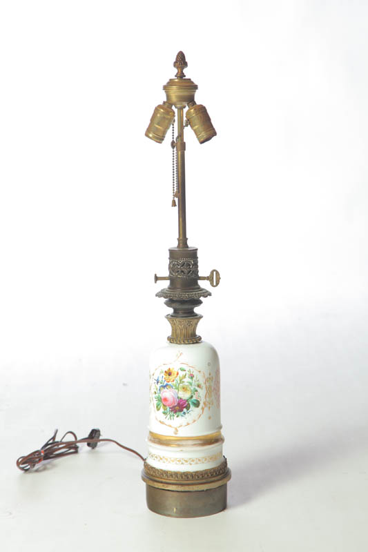 PAIR OF MODERATOR LAMPS. 