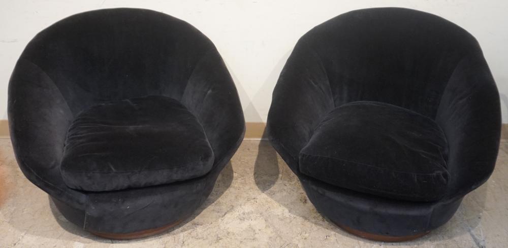 PAIR OF MODERN BLACK VELVET