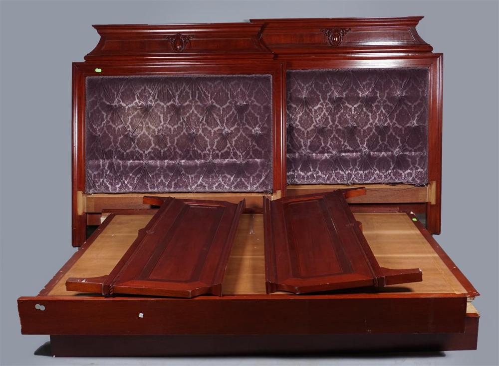 PAIR OF MODERN NEOCLASSICAL STYLE