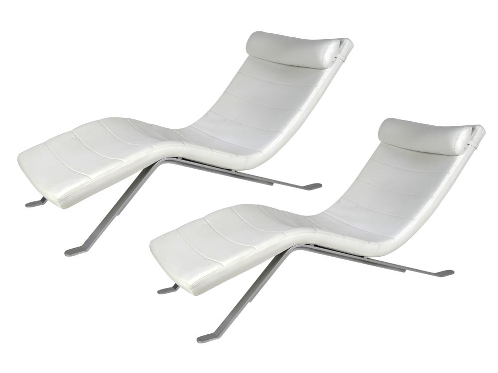 PAIR OF MODERNIST CHAISE