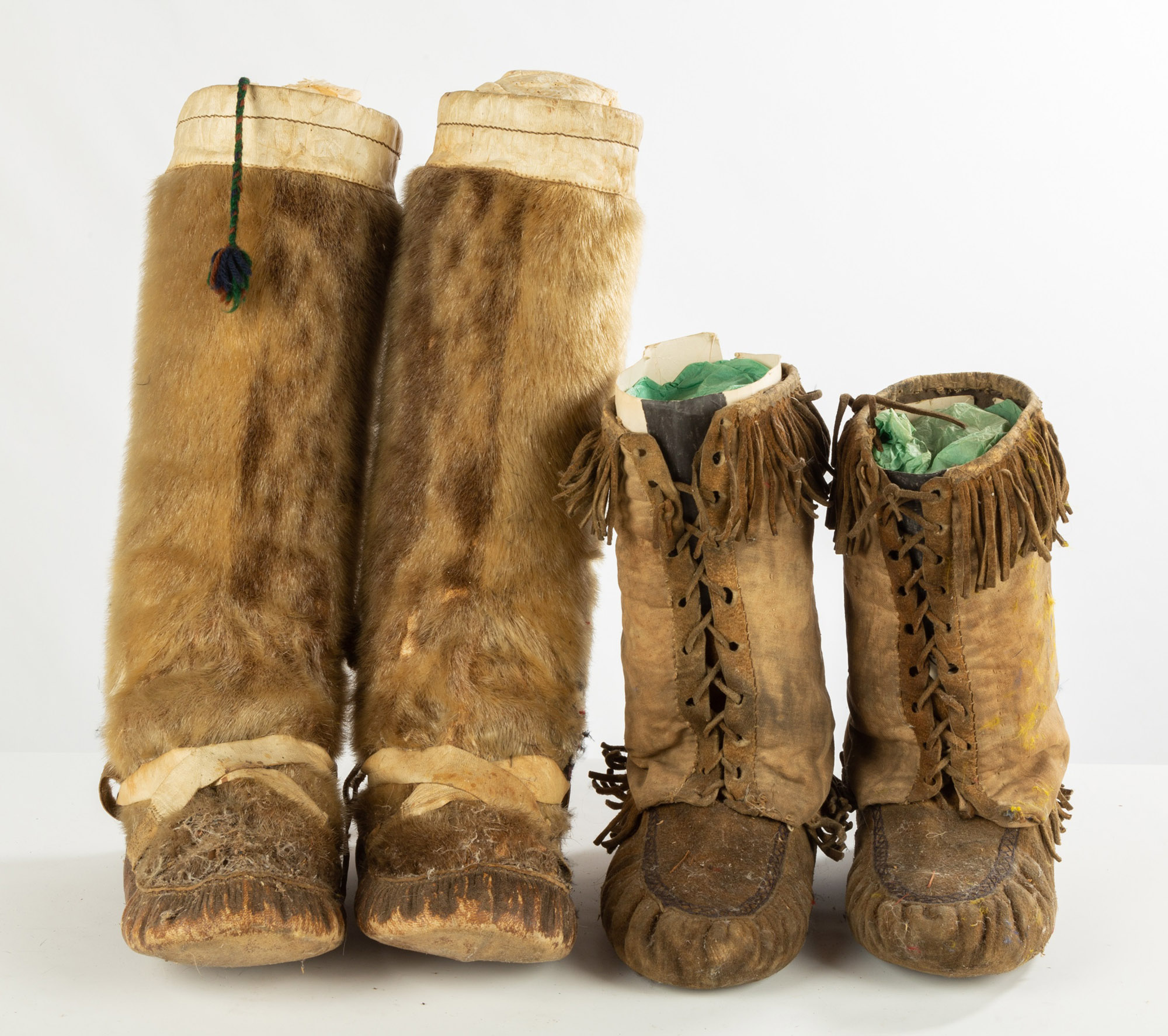PAIR OF NATIVE AMERICAN AND