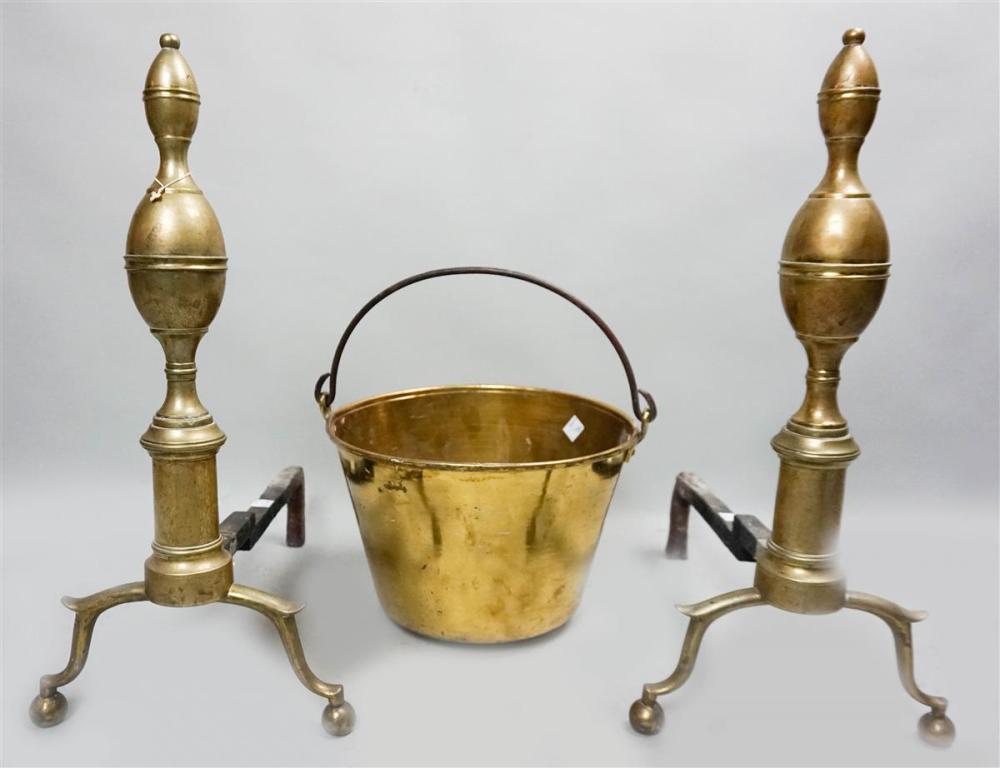PAIR OF NEOCLASSICAL BRASS