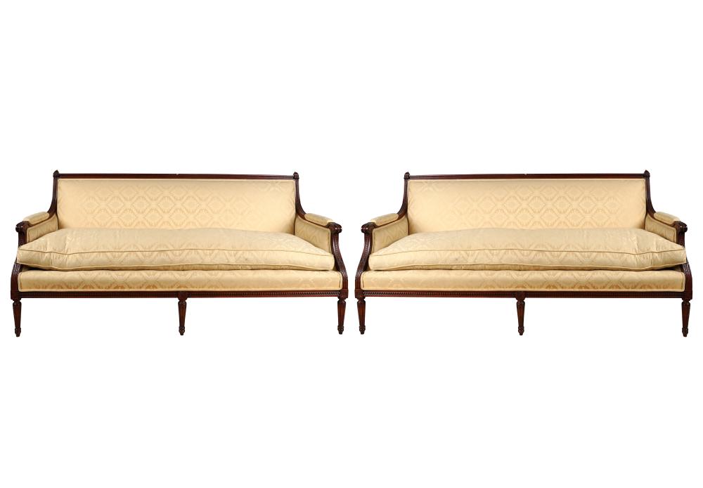 PAIR OF NEOCLASSICAL-STYLE CARVED