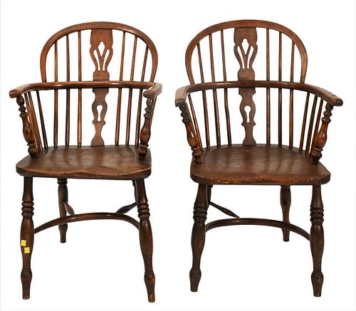 PAIR OF OAK ENGLISH CHAIRSPair of