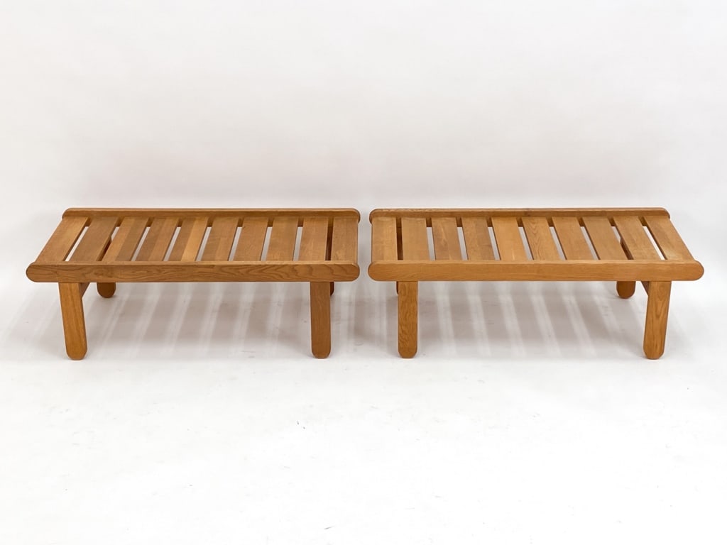PAIR OF OAK SLAT BENCHES BY BERNT