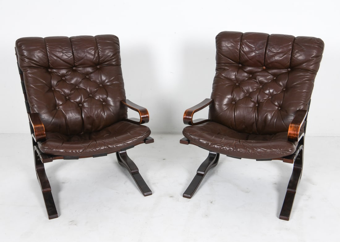 PAIR OF ODDVIN RYKKEN LEATHER