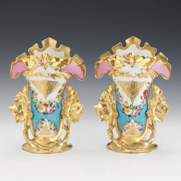 PAIR OF OLD PARIS PORCELAIN HAND